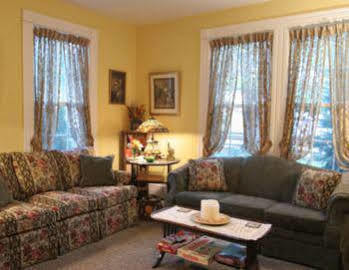 Alpine Haus Bed & Breakfast Inn Vernon Luaran gambar